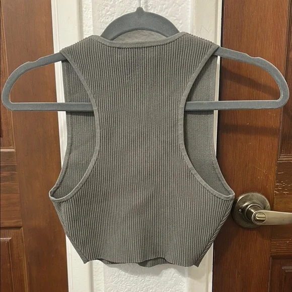 Aritzia Gray Sculpt Knit Top - Picture 2 of 2